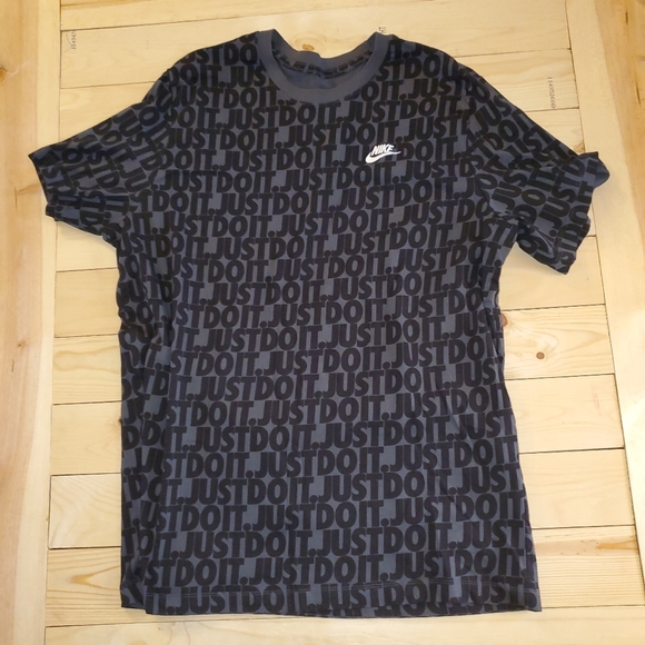 Nike bundle - Picture 6 of 6